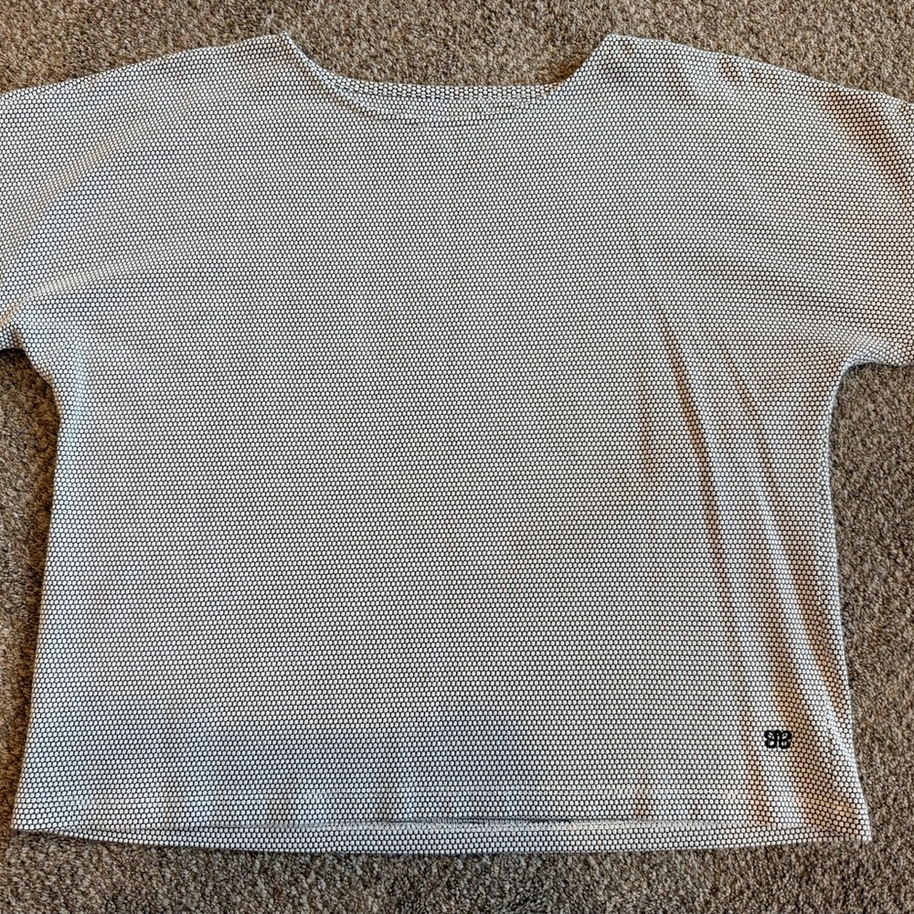 Albion Black and White Textured Top